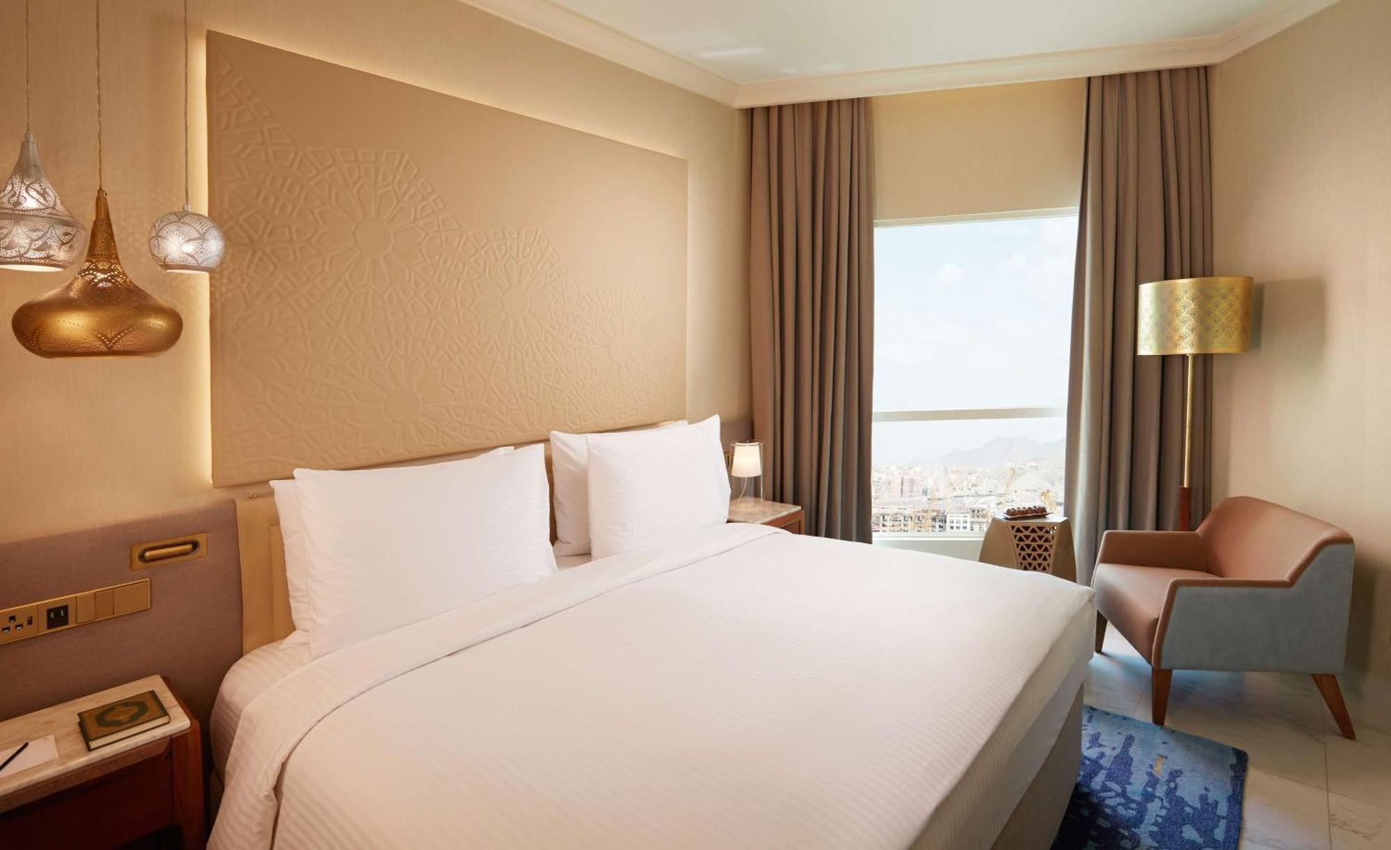 Tilal Jabal Al Kabah Mecca Exterior foto A bedroom at the hotel